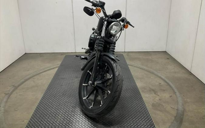 2016 Harley-Davidson® XL883N - Sportster® Iron 883™