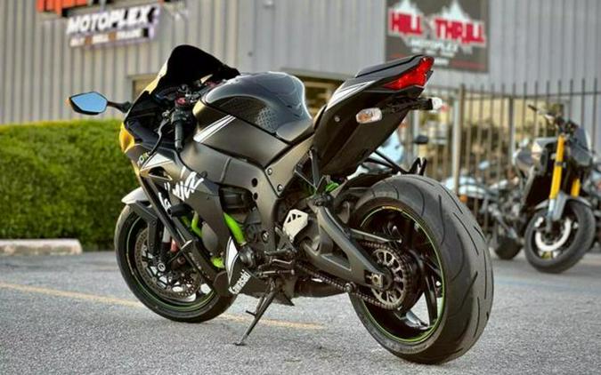 2017 Kawasaki Ninja® ZX™-10RR