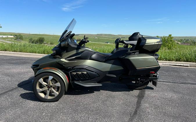 2021 Can-Am Spyder RT Sea-To-Sky