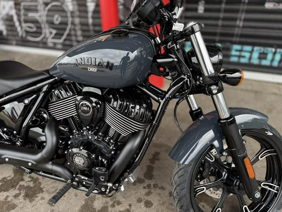 2025 Indian Motorcycle® Chief® Dark Horse® Blue Dusk