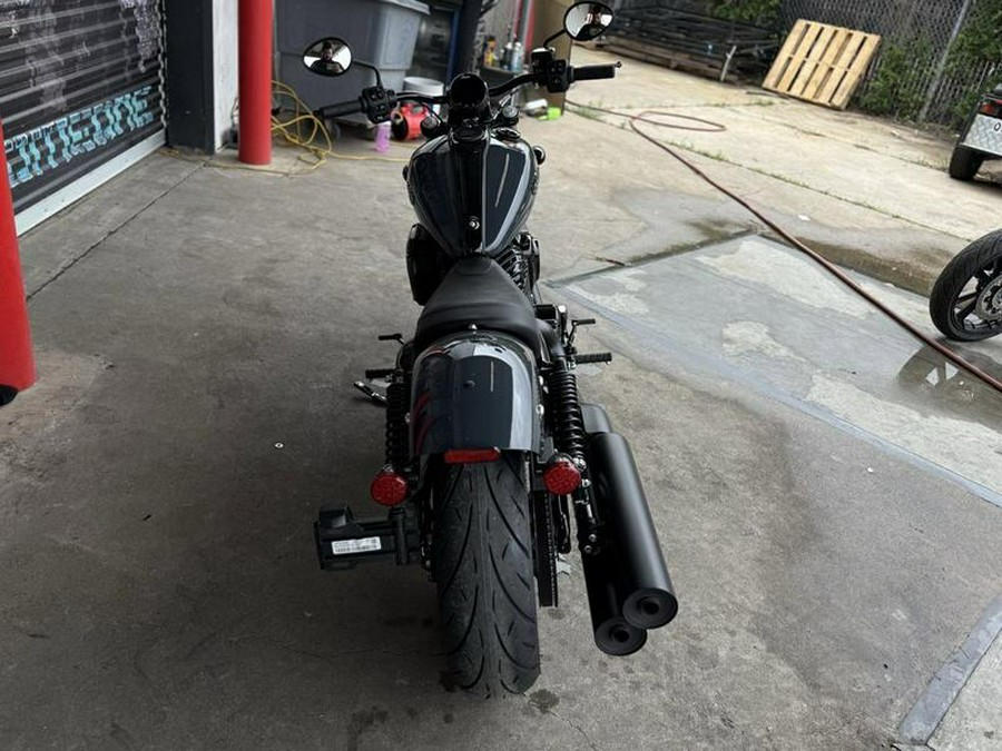 2025 Indian Motorcycle® Chief® Dark Horse® Blue Dusk