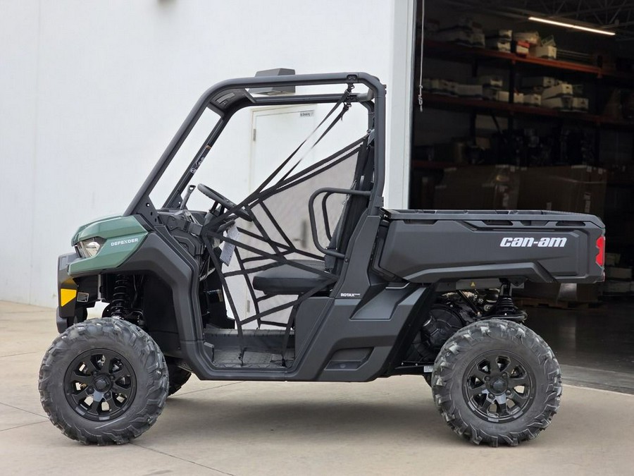2026 Can-Am® Defender DPS HD10