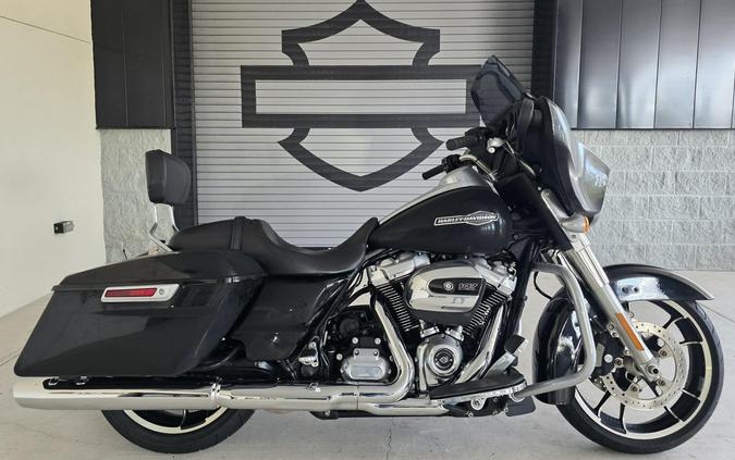 2023 Harley-Davidson® Street Glide® Vivid Black