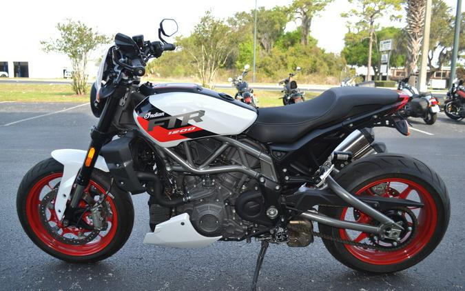 2023 Indian Motorcycle FTR Sport White Lightning / Indy Red