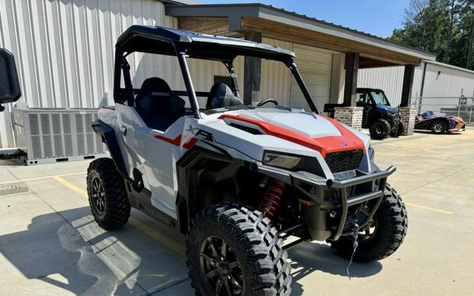 2027 Polaris GENERAL XP 1000 Sport