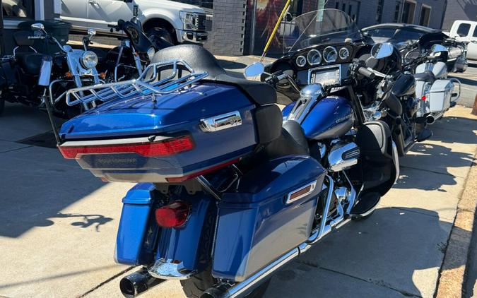 2017 Harley-Davidson Ultra Limited FLHTK