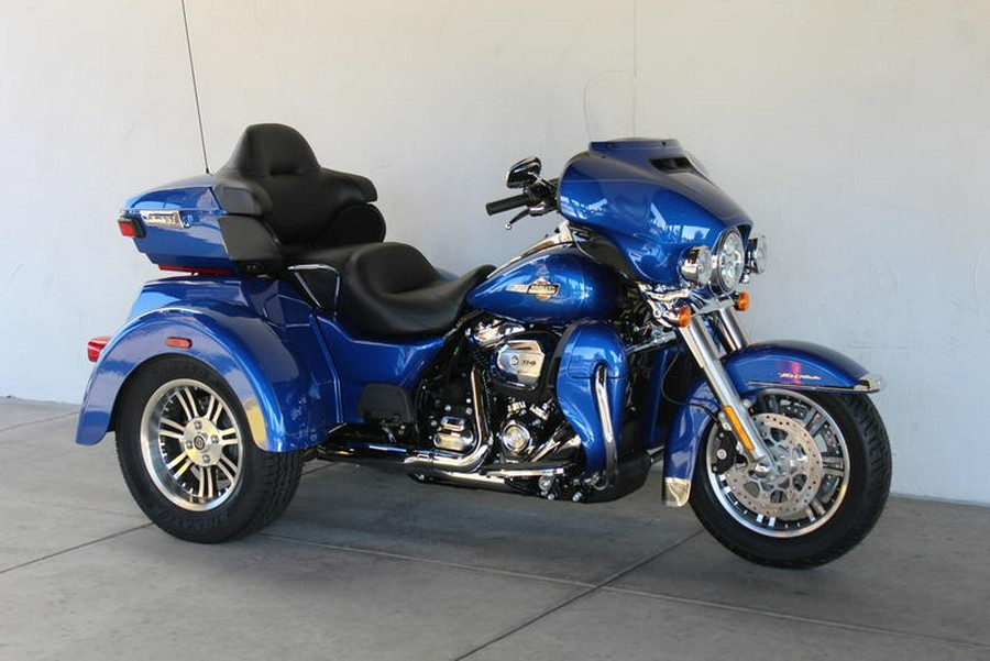 2024 Harley-Davidson® FLHTCUTG - Tri Glide® Ultra