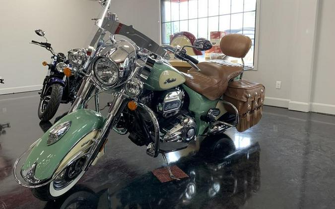 2018 Indian Motorcycle® Chief® Vintage ABS Willow Green over Ivory Cream