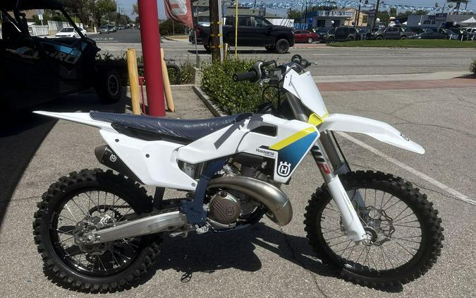 2025 Husqvarna TC 300
