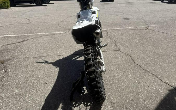 2025 Husqvarna TC 300
