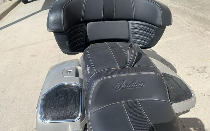 2025 Indian Roadmaster Limited w/Powerband Audio Silver Quartz Metallic