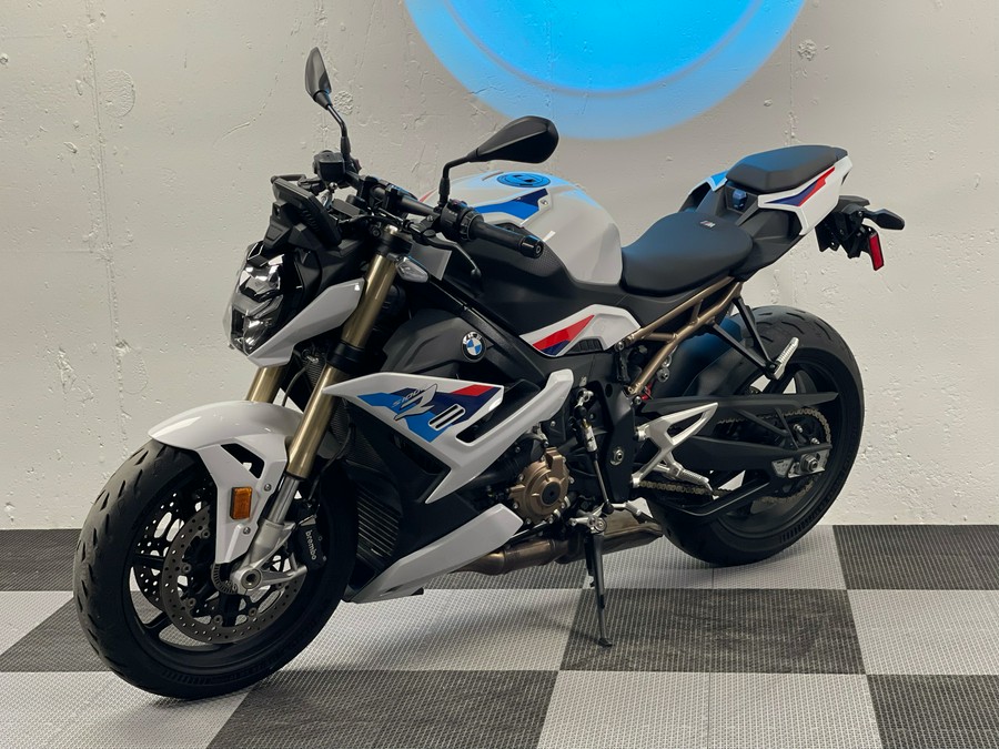 2022 BMW S 1000 R
