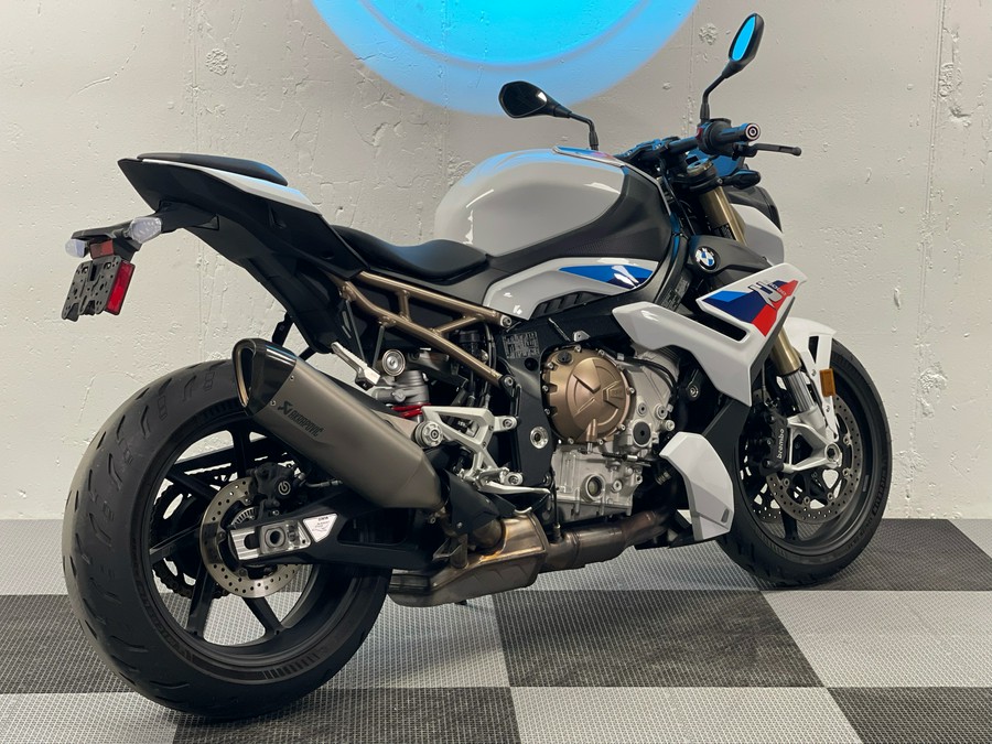 2022 BMW S 1000 R