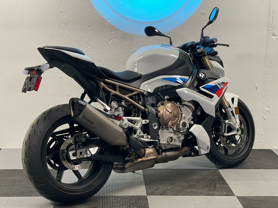 2022 BMW S 1000 R
