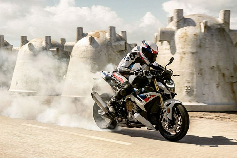 2022 BMW S 1000 R