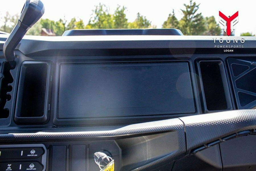 2026 Can-Am Defender XT HD11 Dark Wildland Camo