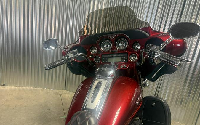 2009 Harley-Davidson CVO Ultra Classic Electra Glide RUBY R/MAROON