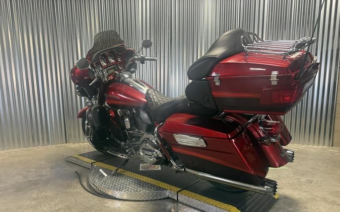 2009 Harley-Davidson CVO Ultra Classic Electra Glide RUBY R/MAROON