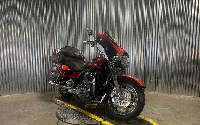 2009 Harley-Davidson CVO Ultra Classic Electra Glide RUBY R/MAROON