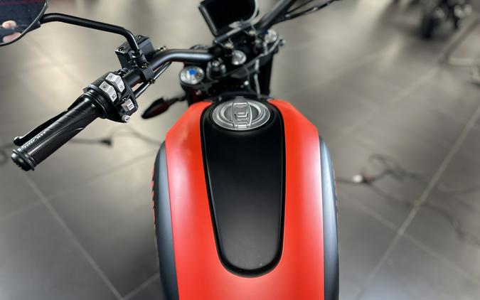 2024 Ducati SCRAMBLER FULL THROTTLE