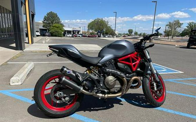 2017 Ducati Monster 821