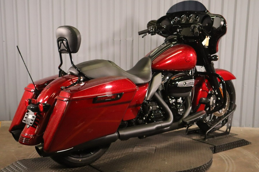 2018 Harley-Davidson Street Glide Special