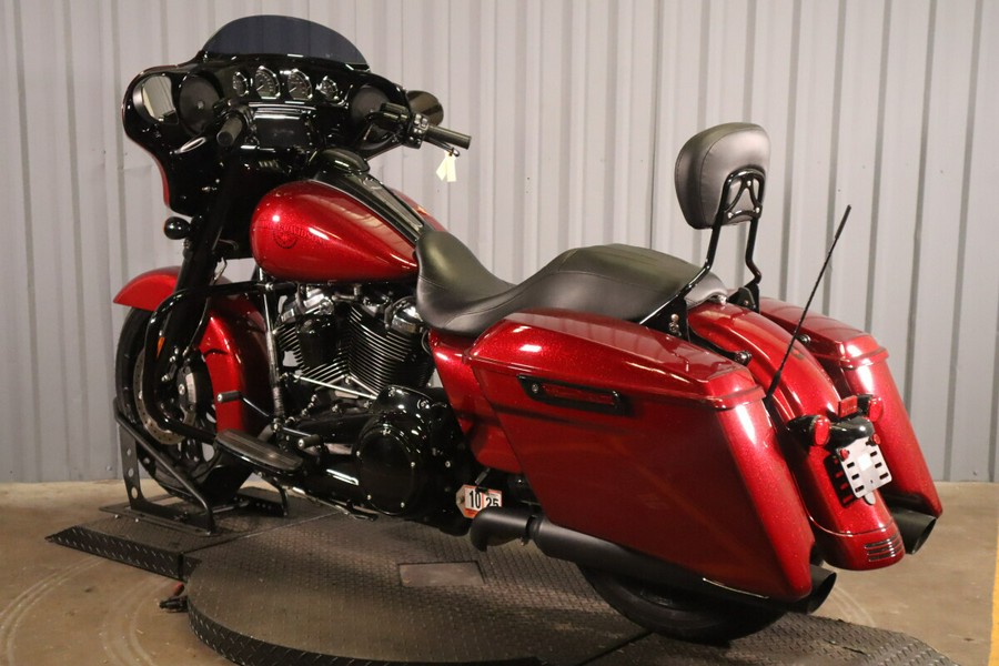 2018 Harley-Davidson Street Glide Special