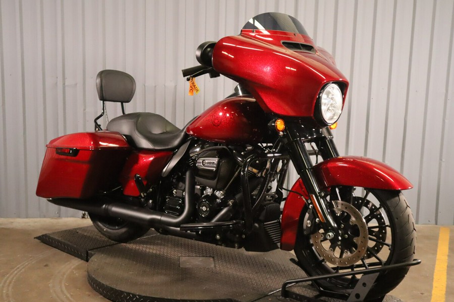 2018 Harley-Davidson Street Glide Special