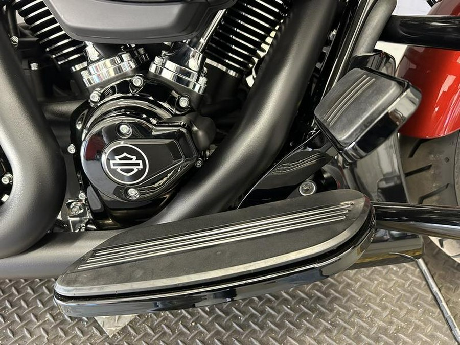 2025 Harley-Davidson® FLTRX - Road Glide®