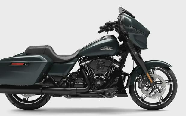 2025 Harley-Davidson® Street Glide® Iron Horse Metallic - Black Finish