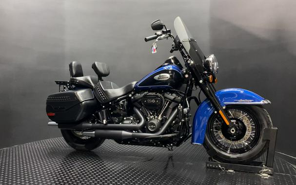 2022 Harley-Davidson® FLHCS - Heritage Classic 114