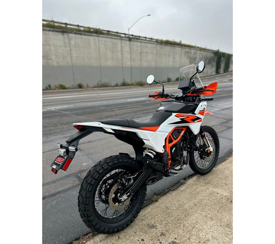 2026 KTM Adventure 390 R