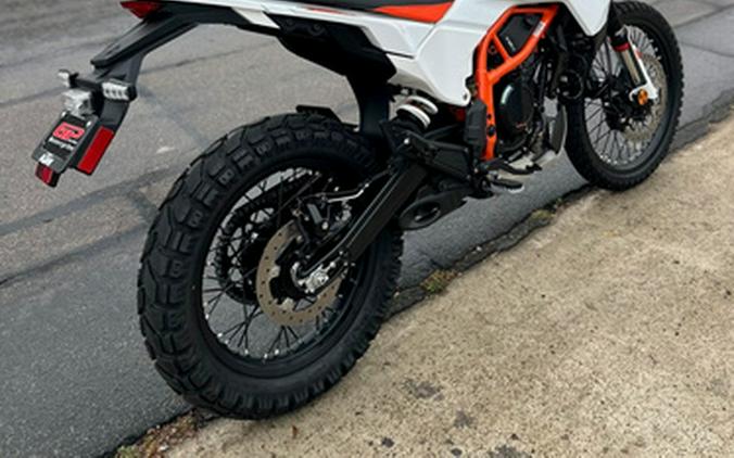 2026 KTM Adventure 390 R