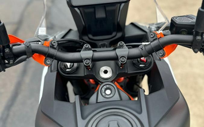 2026 KTM Adventure 390 R