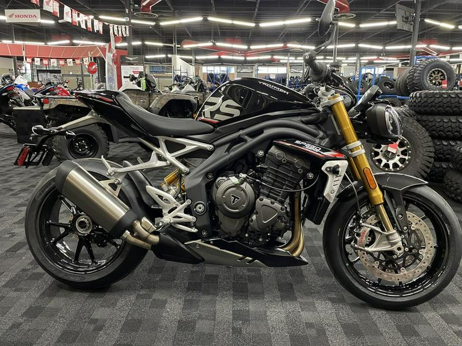 2022 Triumph Speed Triple 1200 RS Sapphire Black