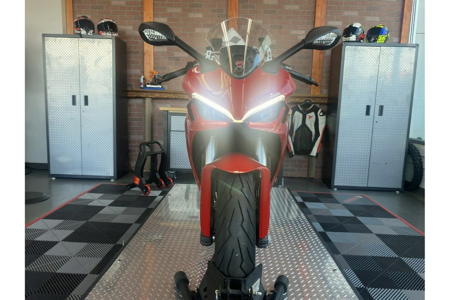 2023 Ducati SuperSport 950