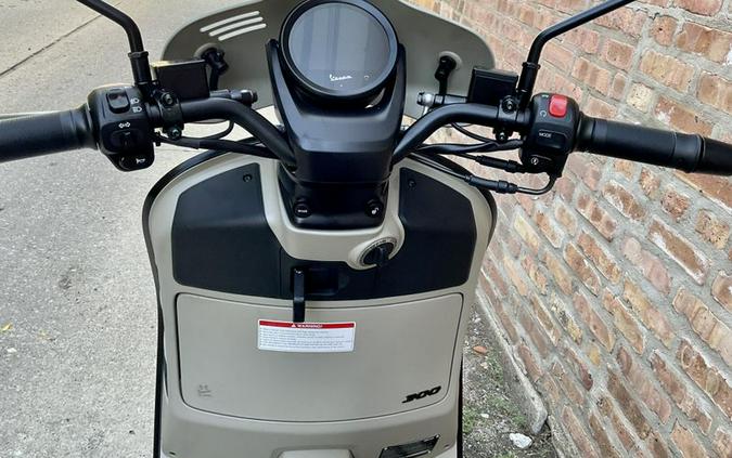 2024 Vespa GTV 300