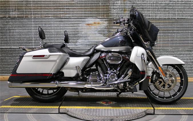 2019 Harley-Davidson CVO Street Glide