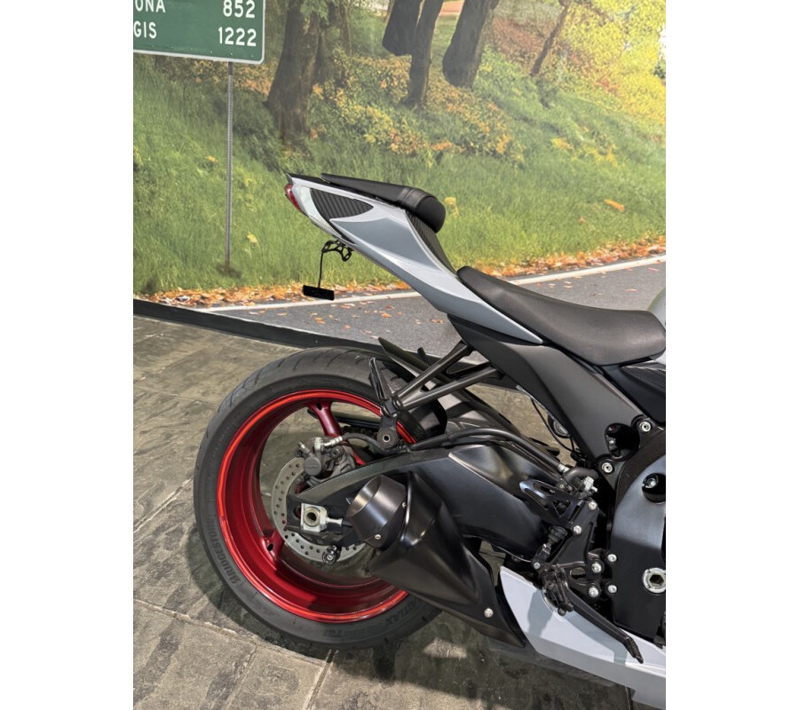 2023 Suzuki GSX-R750