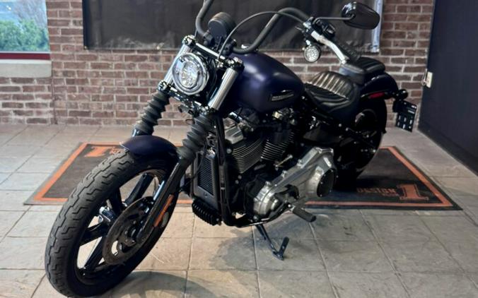 2025 Harley-Davidson Street Bob FXBB Purple Abyss Denim w/Cast Wheels