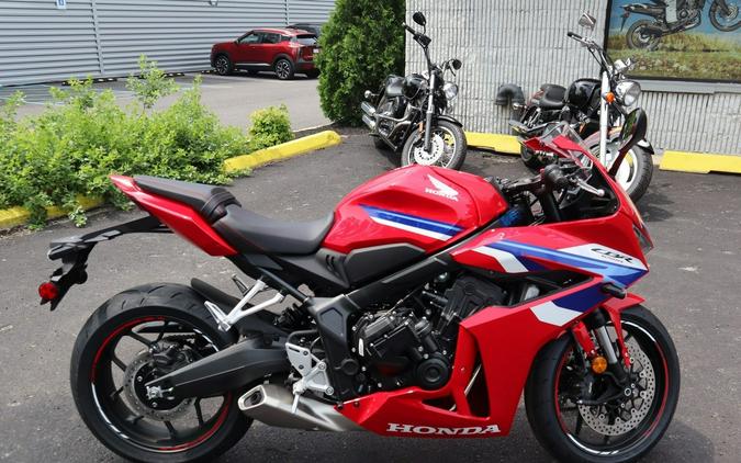 2026 CBR650R E-Clutch - Honda