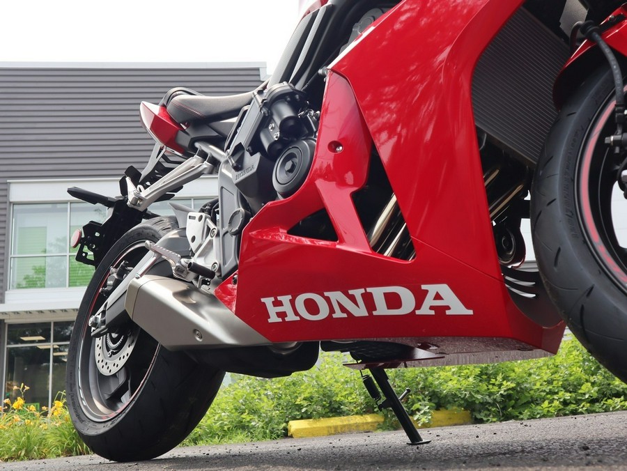 2026 CBR650R E-Clutch - Honda
