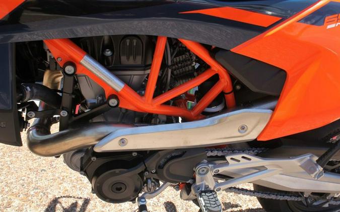 2026 KTM 690 SMC R