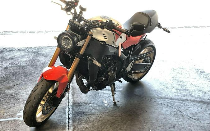 2024 Yamaha XSR900