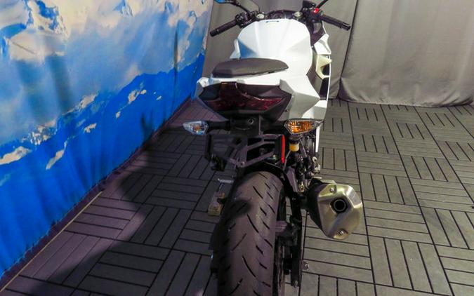 2020 Kawasaki Ninja 400 ABS Pearl Blizzard White