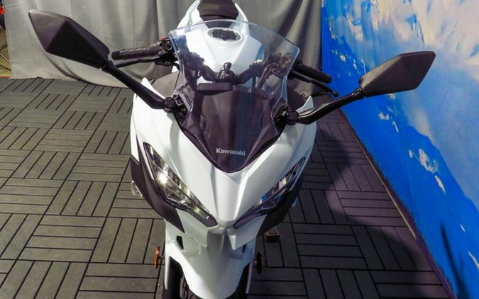 2020 Kawasaki Ninja 400 ABS Pearl Blizzard White