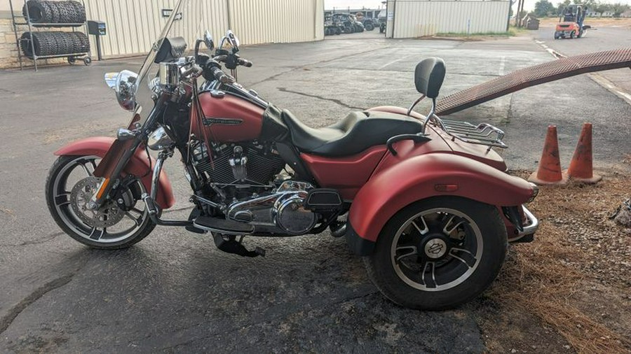 Used 2019 HARLEY TRIKE FREEWHEELER