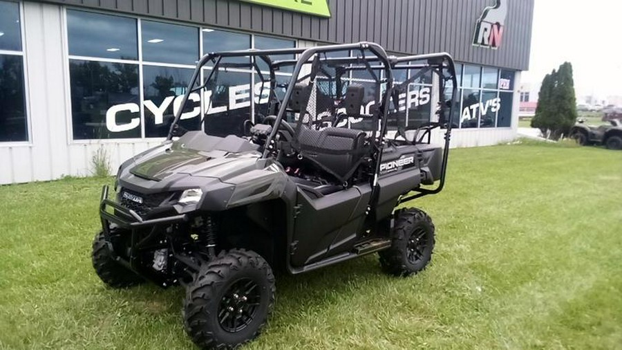 2025 Honda® Pioneer 700-4 Deluxe