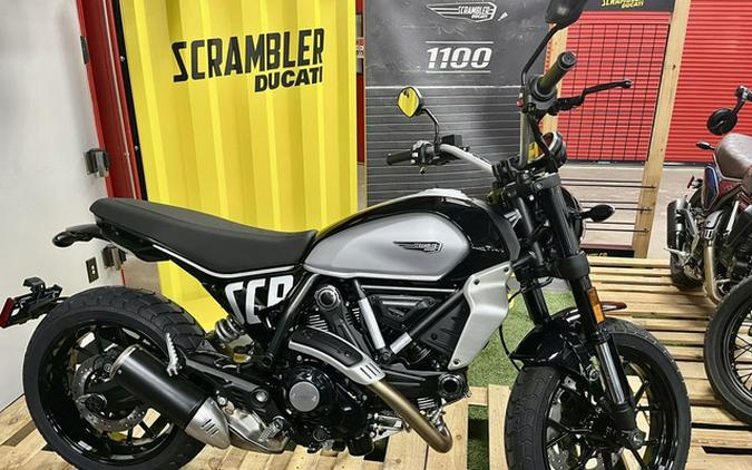2025 Ducati Scrambler Icon Dark Icon Thrilling Black