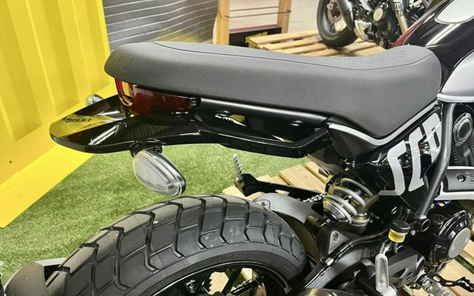 2025 Ducati Scrambler Icon Dark Icon Thrilling Black